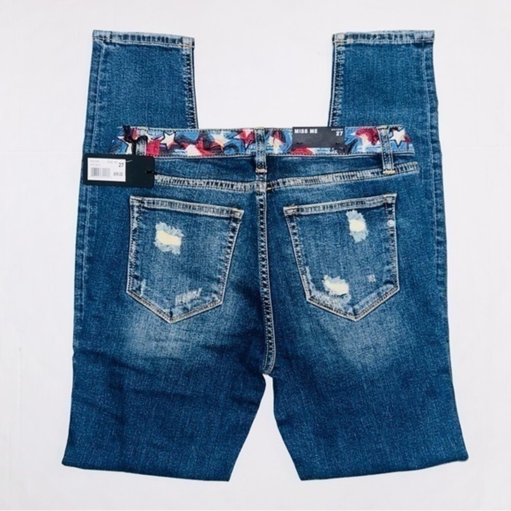 Miss Me Jeans NWT.